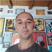 insegnante privato impartisce ripetizioni di Italiano - storia - geografia per i ragazzi delle scuole medie